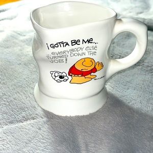 Vintage 1988 Ziggy I Gotta Be Me crinkled mug